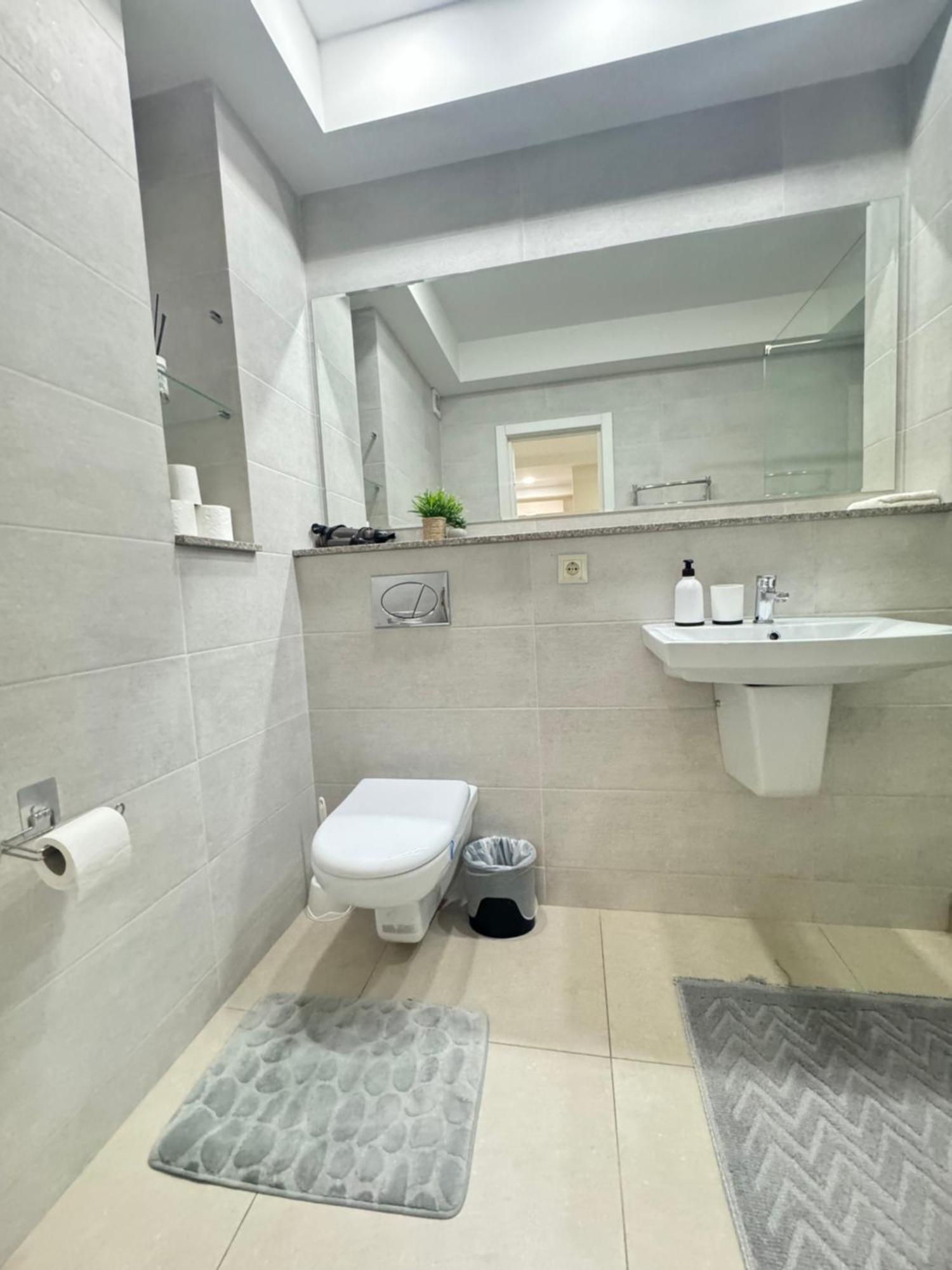 New Lux Apartment In Chisinau Exterior foto