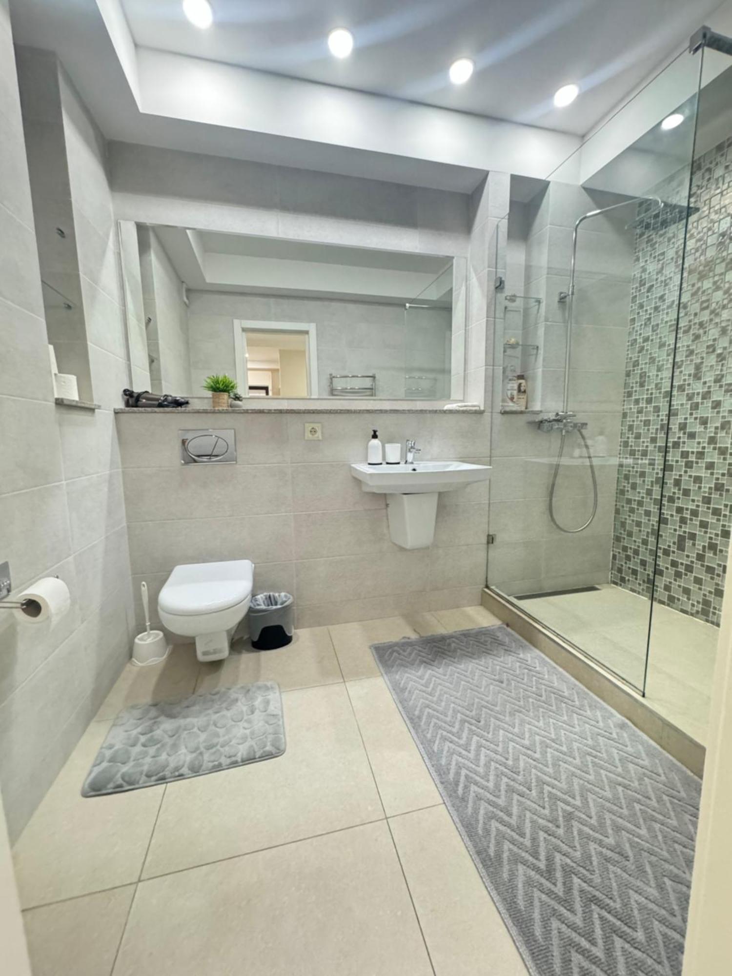 New Lux Apartment In Chisinau Exterior foto